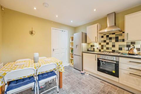 3 Ivy Gardens, Lichfield, WS14 0LX