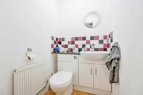 3 Ivy Gardens, Lichfield, WS14 0LX