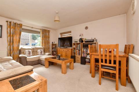 2 bedroom ground floor flat for sale, St. James Road, Sutton, Surrey