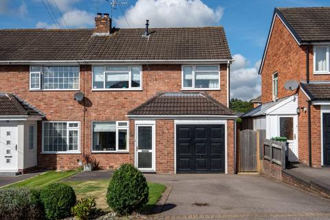 3 bedroom semi-detached house for sale, Springfield Avenue, Bromsgrove, Worcestershire, B60