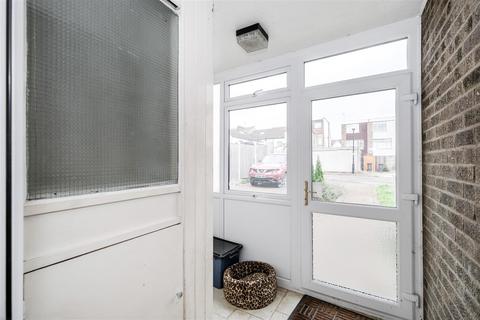 3 bedroom house for sale, Roycroft Close, South Woodford, London