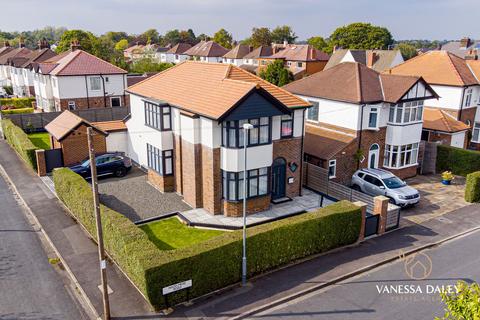 4 bedroom detached house for sale, Hazelmere Road, Preston, PR2