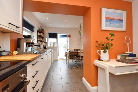 13 Glebe Road, Bromley, BR1 3NT
