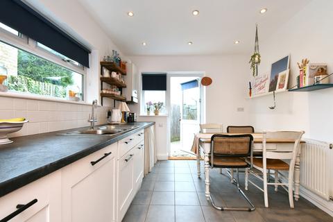 13 Glebe Road, Bromley, BR1 3NT
