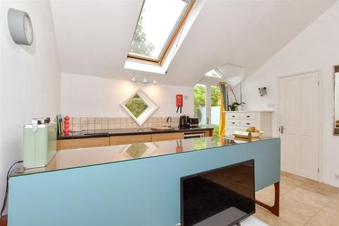 1 bedroom semi-detached house for sale, Gladstone Road, Walmer, Deal, Kent