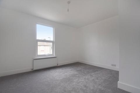 3 bedroom terraced house for sale, Trafalgar Street, Gillingham, ME7