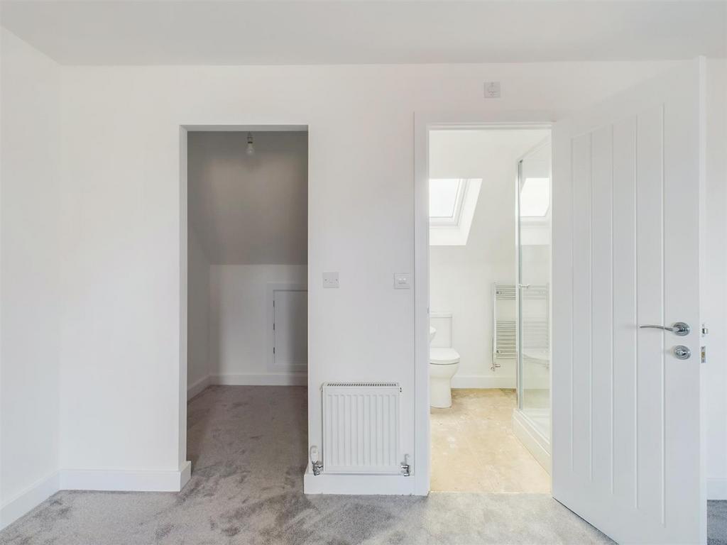 Bedroom One Dressing Area and En suite