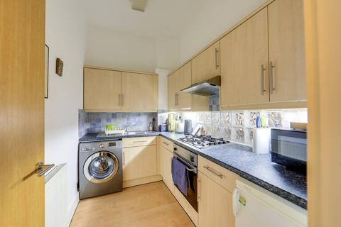 1 bedroom flat for sale, Woolstone Road, Forest Hill, London, SE23