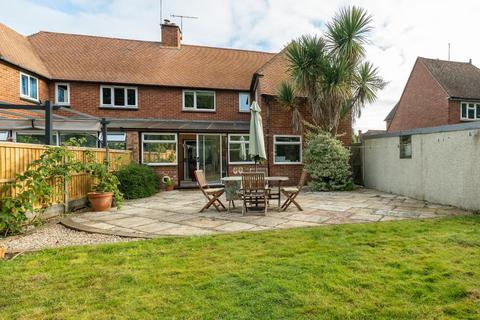 3 bedroom semi-detached house for sale, Grove Road, Amersham, Buckinghamshire, HP6 6ND