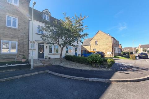 4 bedroom townhouse for sale, Cae Llwydcoed, Broadlands, Bridgend County. CF31 5ES