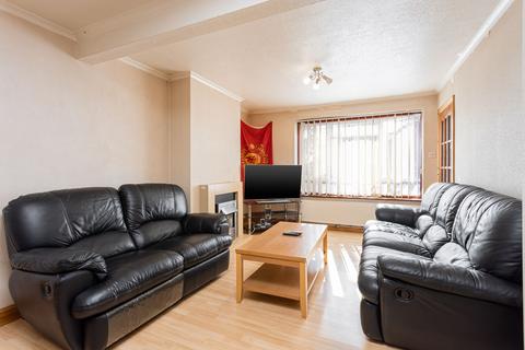 3 bedroom semi-detached house for sale, Poplar Close, Crawley RH11