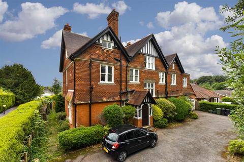 1 bedroom flat for sale, Grafton Close, Worcester Park