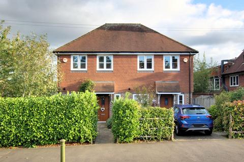 2 bedroom semi-detached house for sale, Quakers Lane, Haywards Heath, RH16