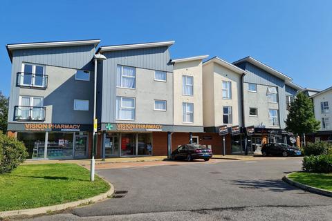 2 bedroom flat for sale, Defiant Close, Folkestone CT18