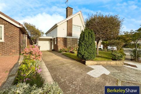 2 bedroom detached house for sale, Larkhill Grove, Hightown