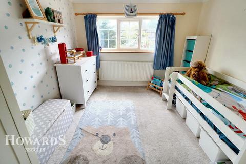 25 Cherry Hill Close, Worlingham, Beccles, NR34 7EG