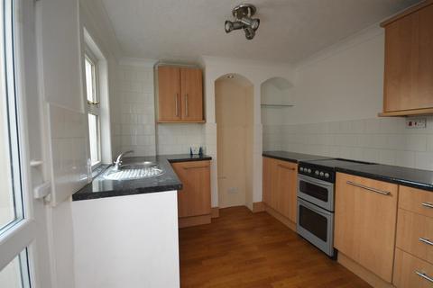 2 bedroom terraced house to rent, Coggeshall Road, Braintree, CM7