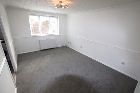 1 bedroom flat for sale, Plumtree Close, Dagenham RM10