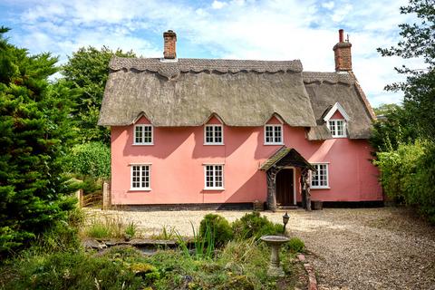 3 bedroom detached house for sale, Kenninghall Road, Diss IP22