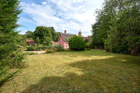 3 bedroom detached house for sale, Kenninghall Road, Diss IP22