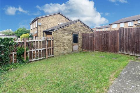 3 bedroom semi-detached house for sale, Weldon Close, Wellingborough NN8