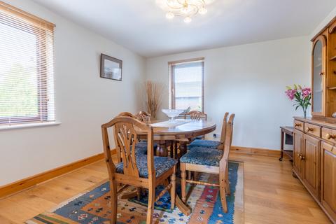 3 Abbey Gardens, Natland, Kendal, LA9 7SP