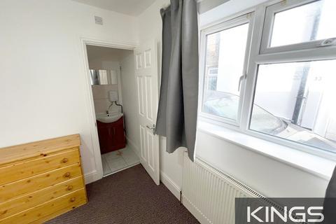 House share to rent, Lodge Road