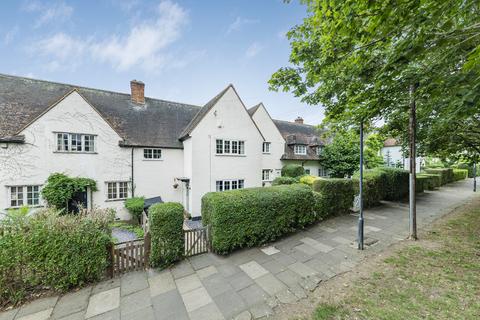 2 Franklin Passage, London, SE9 6RG