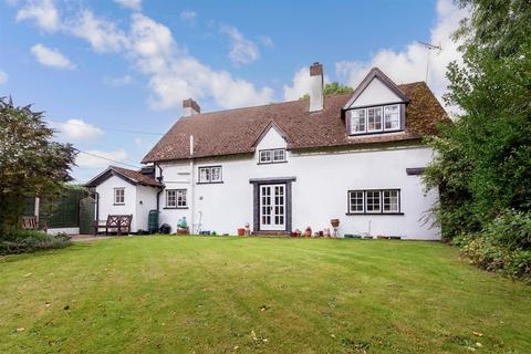 3 bedroom detached house for sale, Harvel Street, Harvel, Meopham, Kent