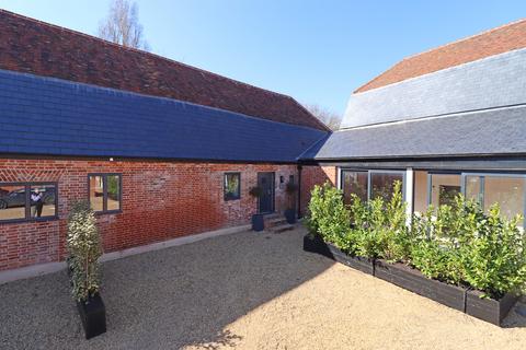 2 bedroom barn conversion for sale, Church Lane, Beaumont