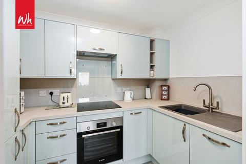 2 bedroom apartment for sale, Holland Road, Hove