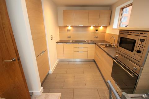 2 bedroom apartment to rent, Hornbeam Way, Manchester M4