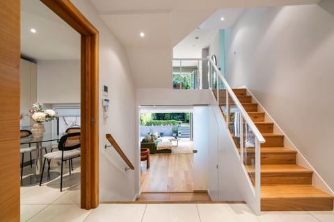 6 bedroom semi-detached house for sale, Belsize Road, Swiss Cottage, London NW6