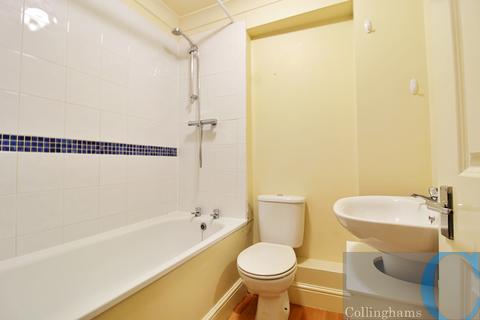 1 bedroom flat to rent, Glenburnie Road, London SW17