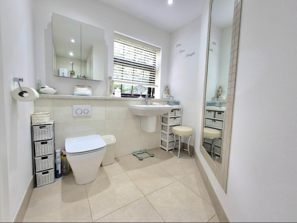 En-Suite Shower Room