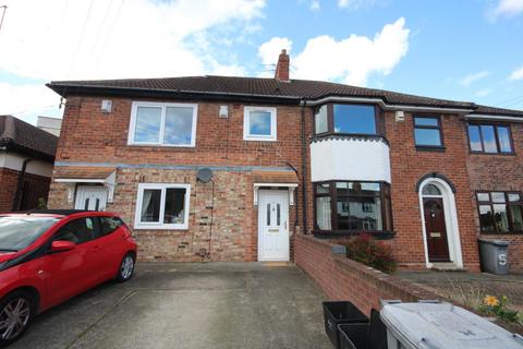 3 bedroom maisonette to rent, Millfield Avenue, York, YO10