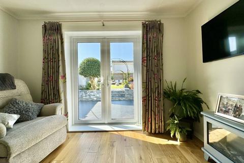 4 Victoria Road, Threemilestone, Truro, TR3 6DJ