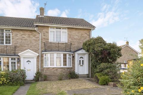 2 bedroom end of terrace house for sale, Larnach Close, Uckfield