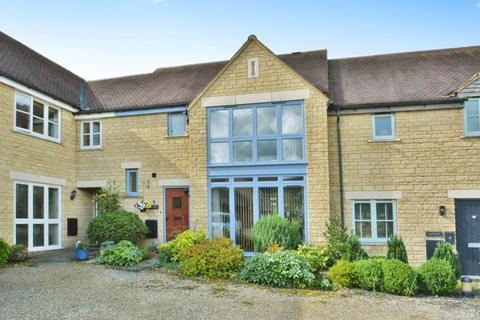 3 bedroom house for sale, Manor Farm Court, Purton Stoke, Wiltshire