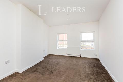 1 bedroom flat to rent, High Street; Tunstall; ST6