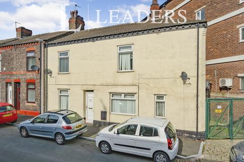 3 bedroom end of terrace house to rent, Allerton Road