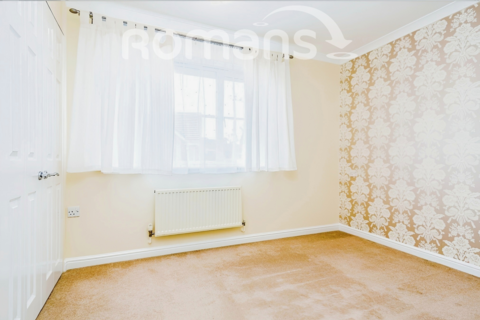 2 bedroom terraced house to rent, Oceana Crescent, Beggarwood, RG22 4FE