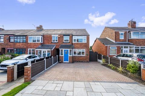 3 bedroom semi-detached house for sale, Meadow Street, Wigan WN6