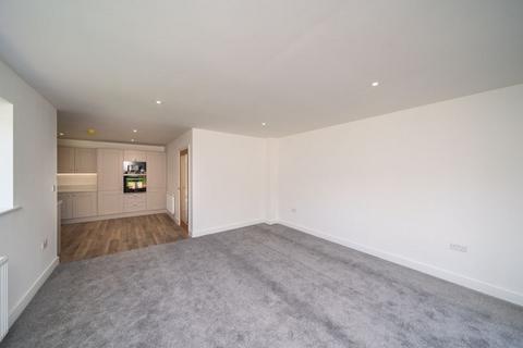 1b Cotwall End Road, Dudley, DY3 3ER