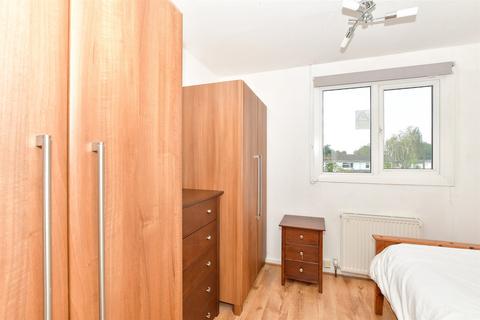 8 Admiral Road, Crawley, RH11 8DS