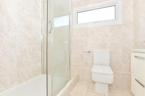 8 Admiral Road, Crawley, RH11 8DS