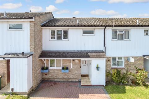 8 Admiral Road, Crawley, RH11 8DS
