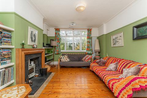 4 bedroom terraced house for sale, Crescent Rise, London N22