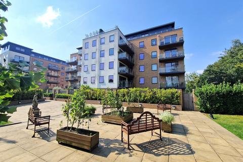 2 bedroom apartment to rent, Dorchester Mansions, Old Bracknell Lane West, Bracknell, Berkshire, RG12