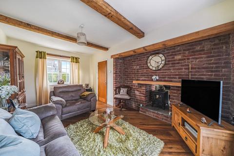 4 bedroom semi-detached house for sale, Aston Cross, Tewkesbury, Gloucestershire